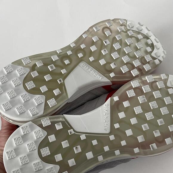 GIVENCHY Men\'s GIV 1 Mesh Clear-Sole Runner Sneakers size 9 Gray Red